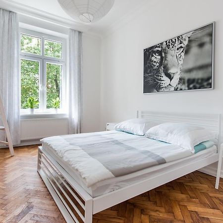 Style4Rent Sunny Old Town Apartments Cracovie Extérieur photo